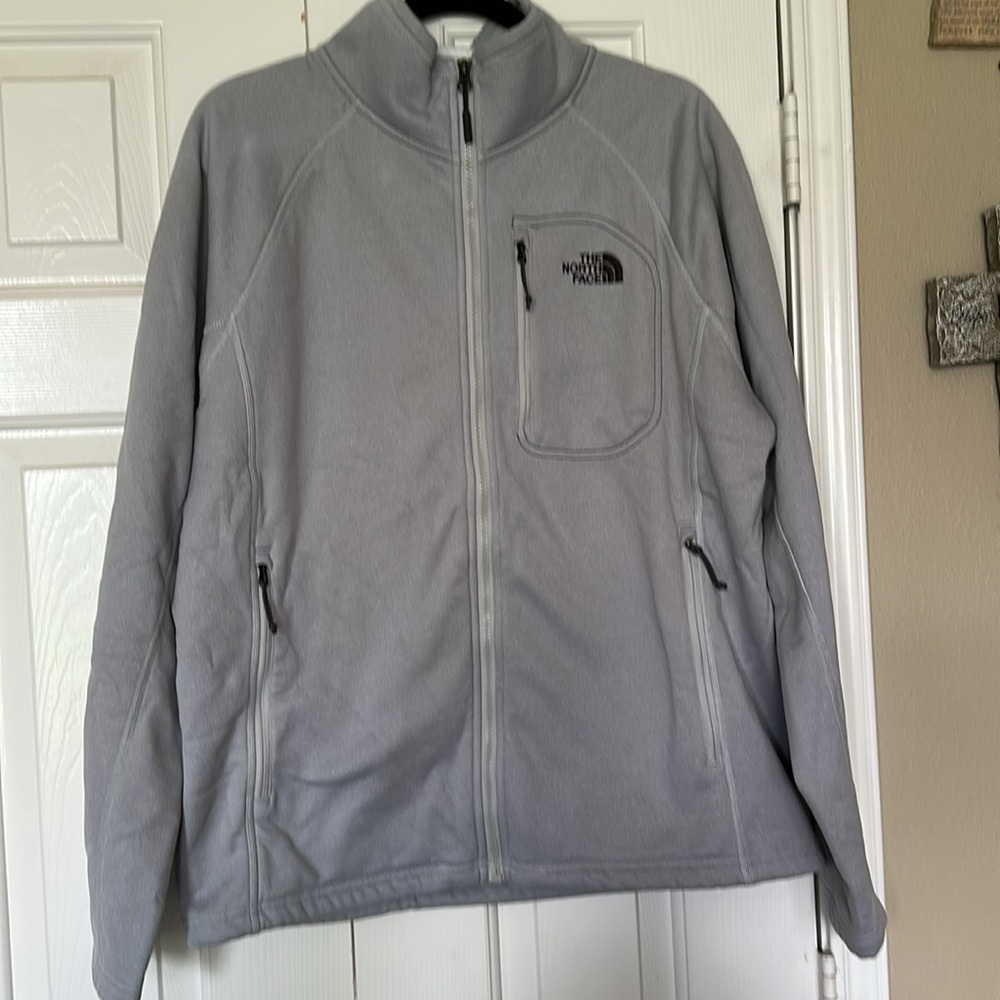 The North Face Gray Performance Jacket Lightweight Men’s L